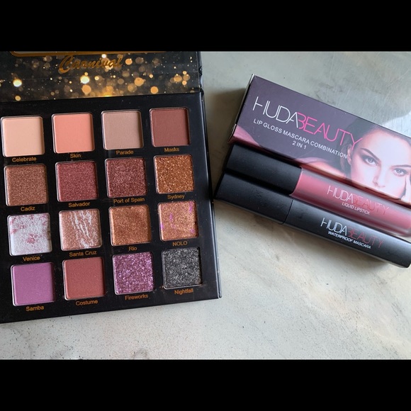 Makeup Bundle - Picture 3 of 10